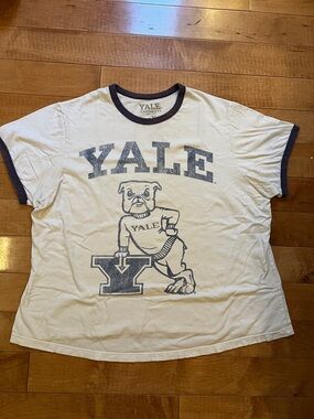 Yale Bulldogs Vintage Ringer Tee